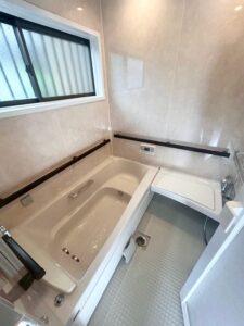 【横浜市保土ヶ谷区】施工事例：水回りを一新！お風呂とトイレのリフォーム事例